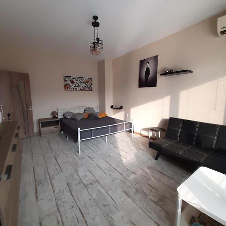 Lefterov'S Guests Suite Varna Esterno foto